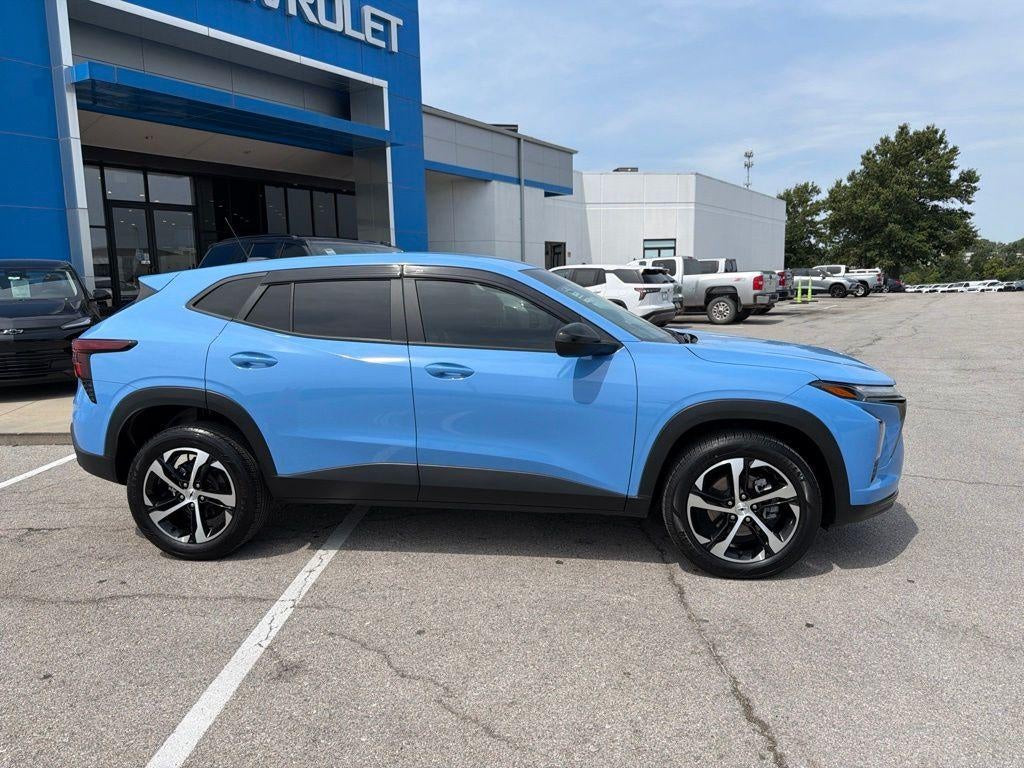 Used 2024 Chevrolet Trax RS with VIN KL77LGE28RC226319 for sale in Kansas City