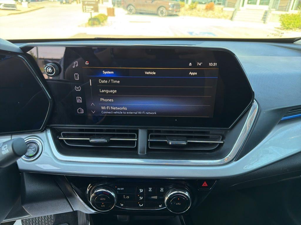 2024 Chevrolet Trax LT