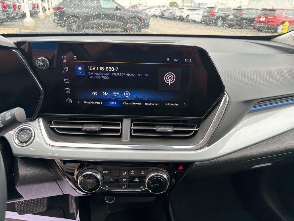 2025 Chevrolet Trax LT