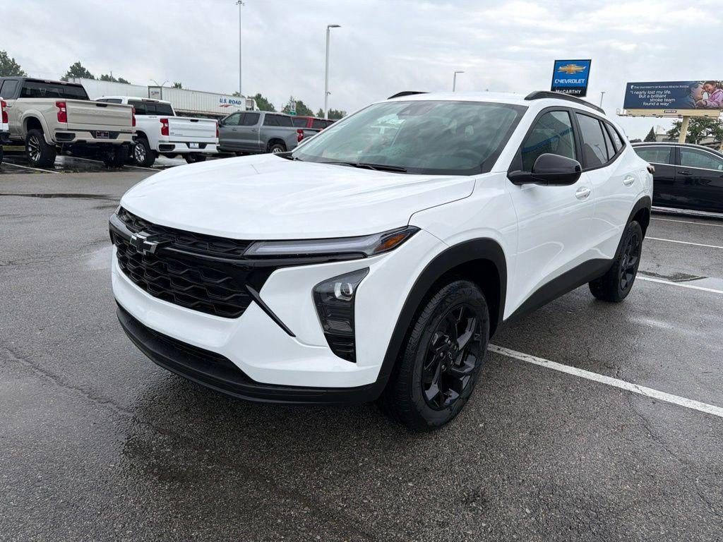 2026 Chevrolet Trax LT - Photo 7