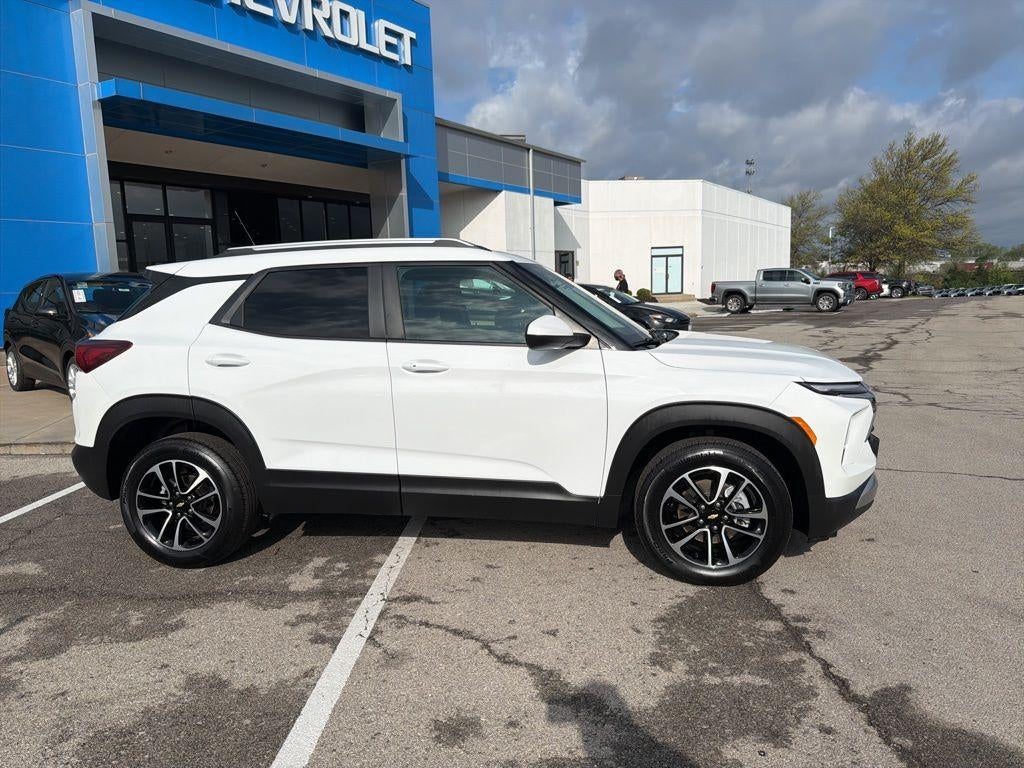 Used 2025 Chevrolet Trailblazer LT with VIN KL79MRSL4SB212458 for sale in Kansas City