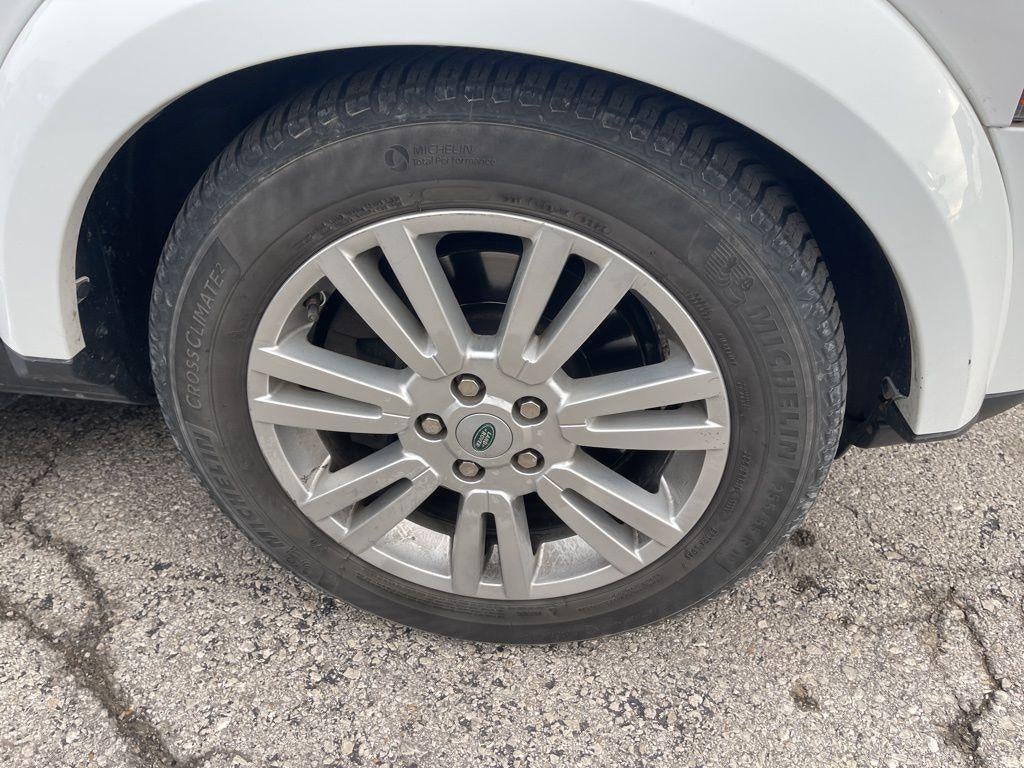 2011 Land Rover LR4 V8