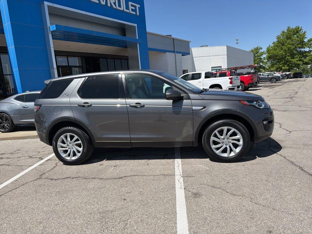 Used 2016 Land Rover Discovery Sport HSE with VIN SALCR2BG6GH614161 for sale in Kansas City