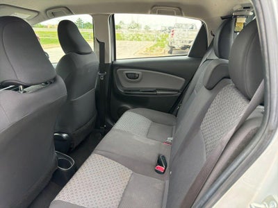 2017 Toyota Yaris L
