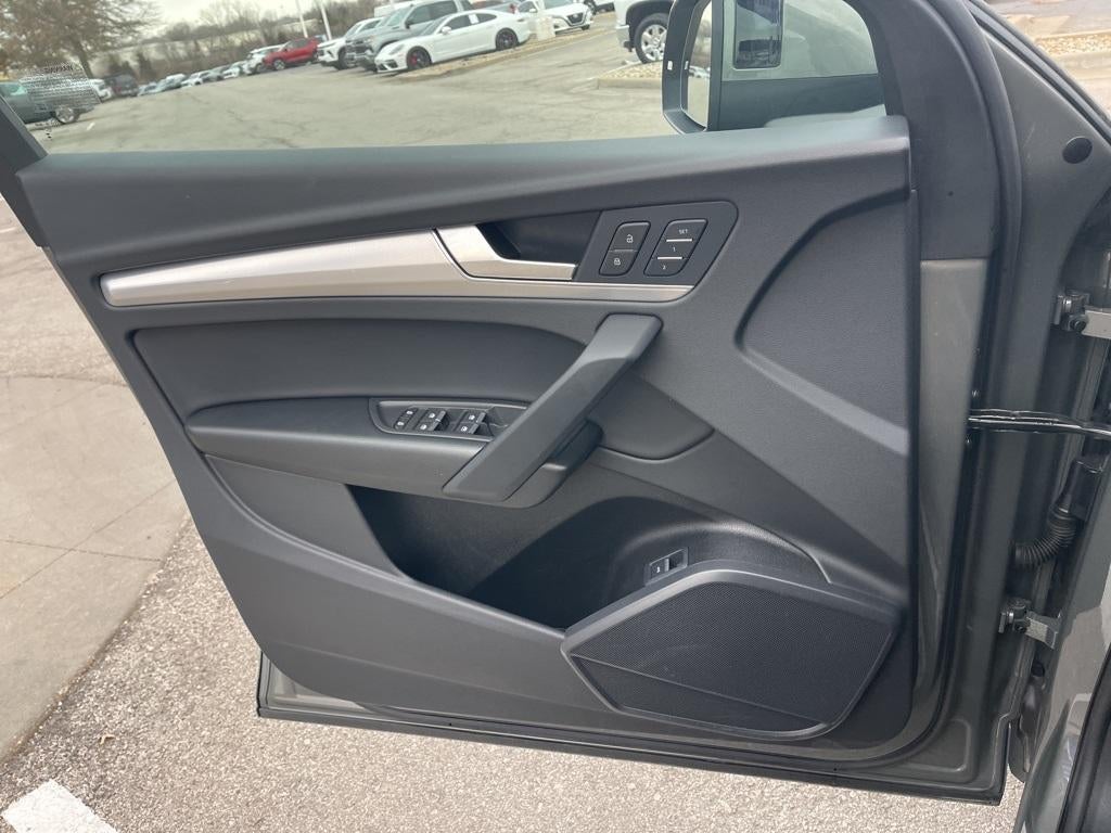 2025 Audi Q5 45 S line Premium