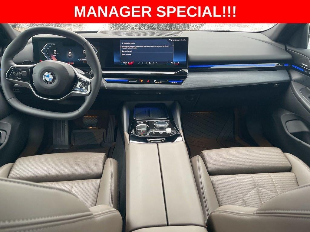 2025 BMW 5 Series 530i xDrive