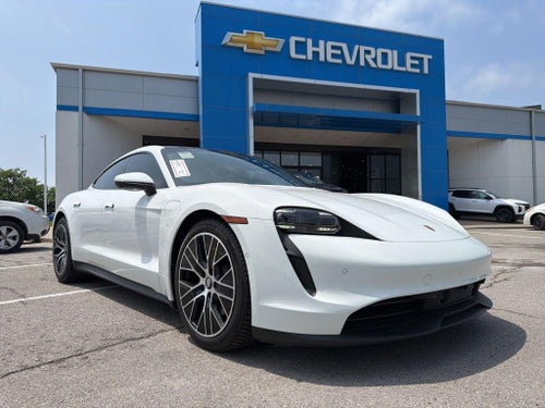 2022 Porsche Taycan Base