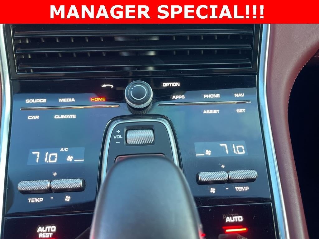 2018 Porsche Panamera Turbo