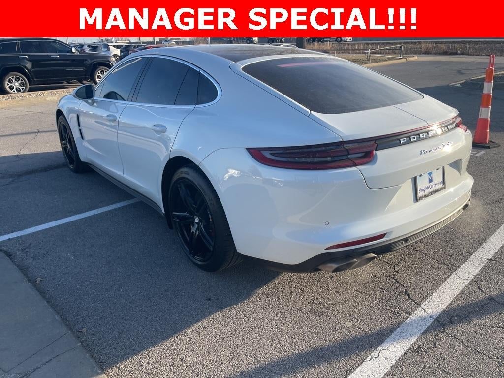 2018 Porsche Panamera Turbo