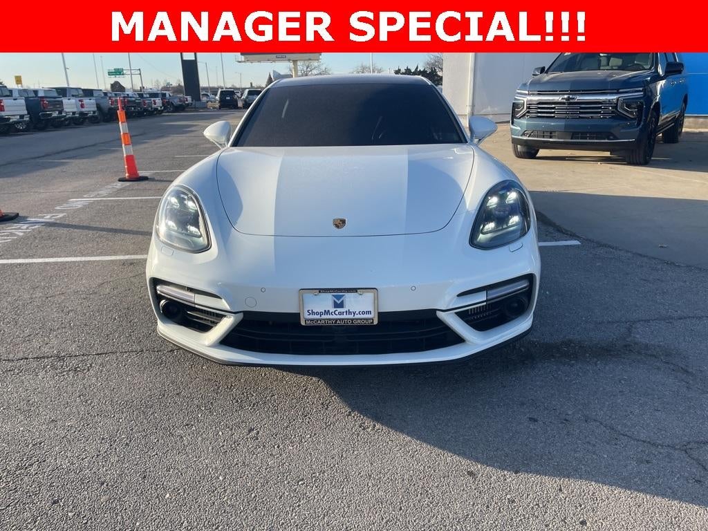 2018 Porsche Panamera Turbo