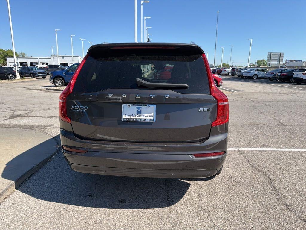 2023 Volvo XC90 B5 Core