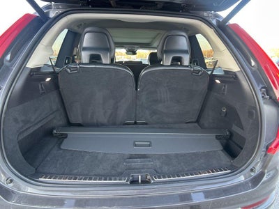 2023 Volvo XC90 B5 Core