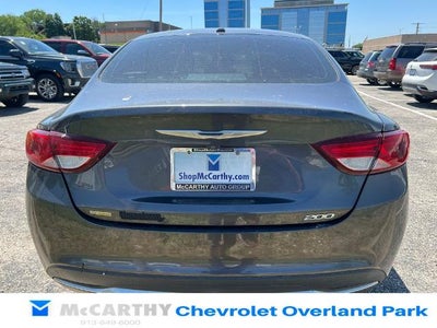 2015 Chrysler 200 Limited