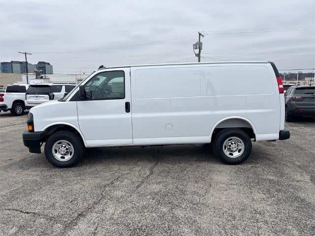 2025 Chevrolet Express Cargo 3500 Base