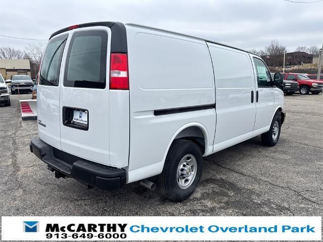 2025 Chevrolet Express Cargo 3500 Base