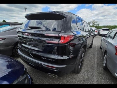 2024 GMC Acadia Elevation