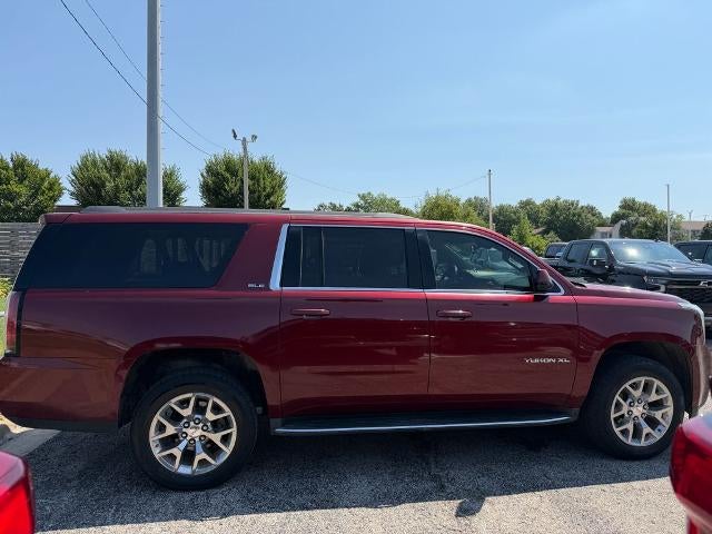 Used 2017 GMC Yukon XL SLE with VIN 1GKS1FKCXHR133232 for sale in Kansas City