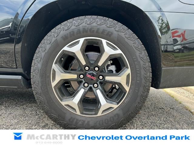 2025 GMC Yukon AT4