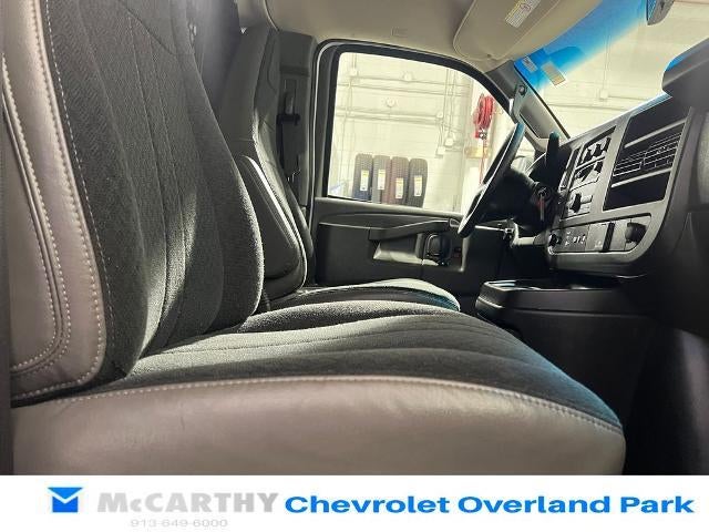 2024 GMC Savana Cargo 2500 Base