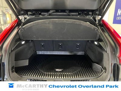 2021 Cadillac XT4 Premium Luxury