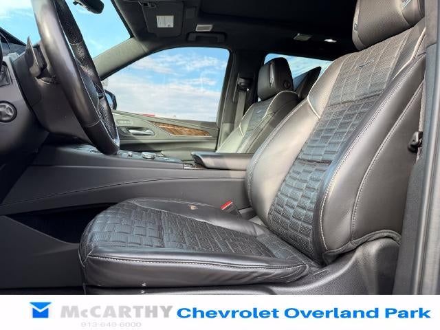 2023 Cadillac Escalade 4WD Sport Platinum