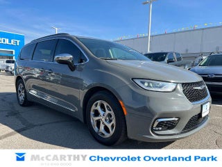 2023 Chrysler Pacifica Limited