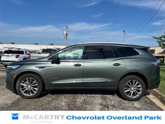 2022 Buick Enclave Avenir