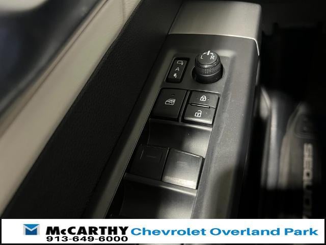 2023 Toyota Sequoia SR5