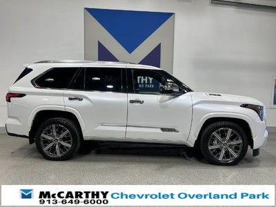 2023 Toyota Sequoia SR5