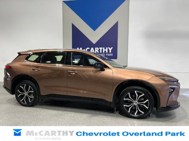 2025 Toyota Crown Signia XLE