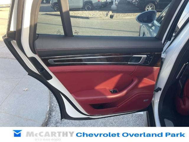 2018 Porsche Panamera Turbo