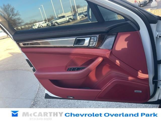 2018 Porsche Panamera Turbo