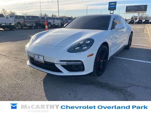 2018 Porsche Panamera Turbo