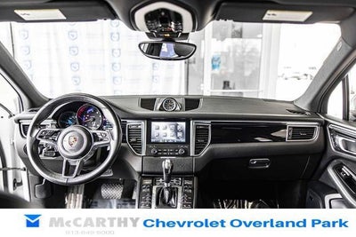 2018 Porsche Macan Base