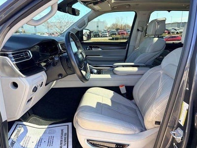 2022 Jeep Grand Wagoneer Series I