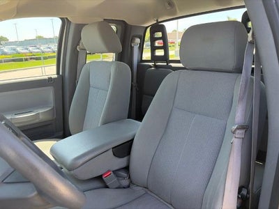 2006 Dodge Dakota SLT