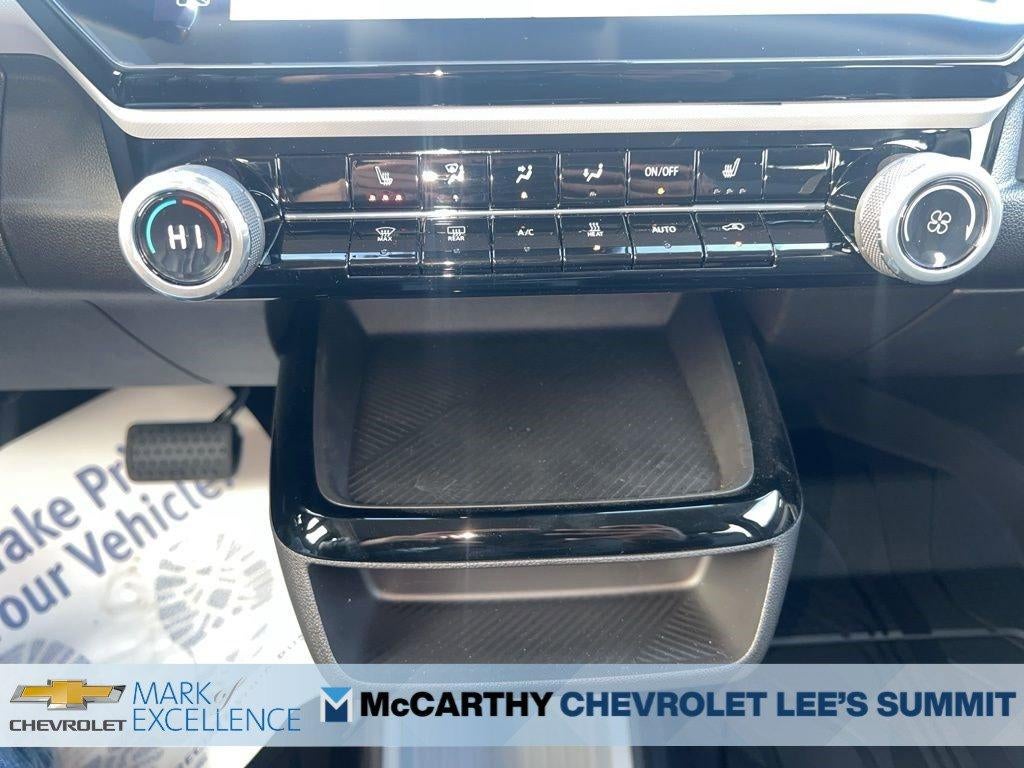 2027 Chevrolet Bolt FWD 4dr LT