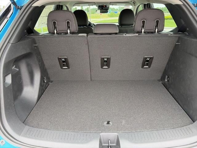 2027 Chevrolet Bolt FWD 4dr LT
