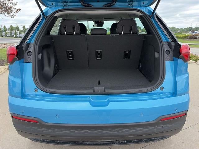 2027 Chevrolet Bolt FWD 4dr LT