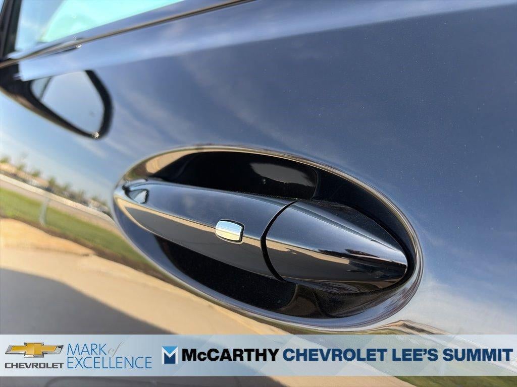 2027 Chevrolet Bolt FWD 4dr LT