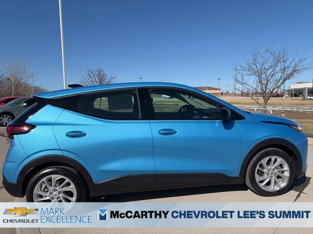 2027 Chevrolet Bolt FWD 4dr LT