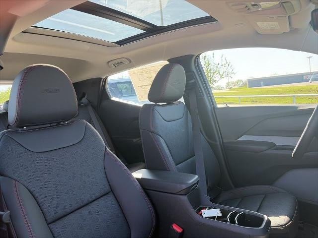 2027 Chevrolet Bolt FWD 4dr RS