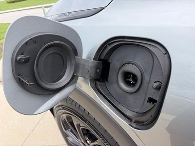2027 Chevrolet Bolt FWD 4dr RS