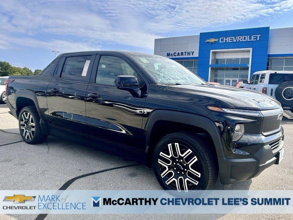 2026 Chevrolet Silverado EV e4WD Crew Cab Standard Range Work Truck