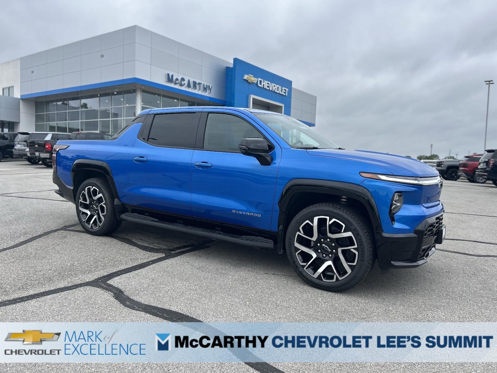 2025 Chevrolet Silverado EV e4WD Crew Cab Max Range RST