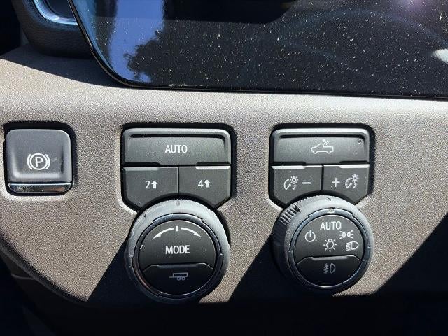 2026 Chevrolet Silverado 1500 Crew Cab Short Box 4-Wheel Drive RST