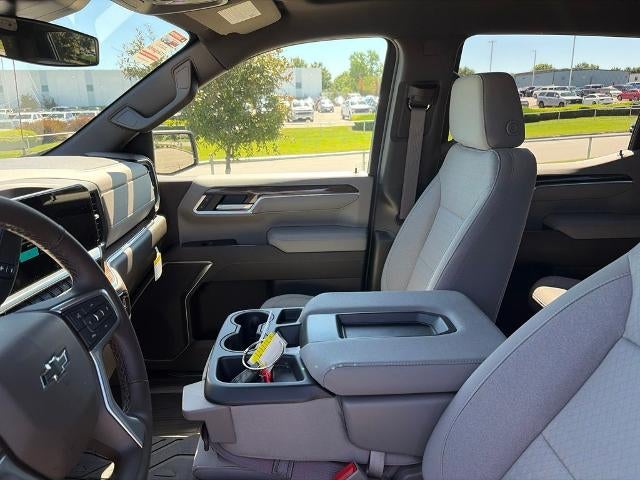 2026 Chevrolet Silverado 1500 Crew Cab Short Box 4-Wheel Drive RST