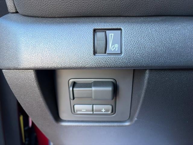 2026 Chevrolet Colorado Crew Cab Short Box 4-Wheel Drive LT