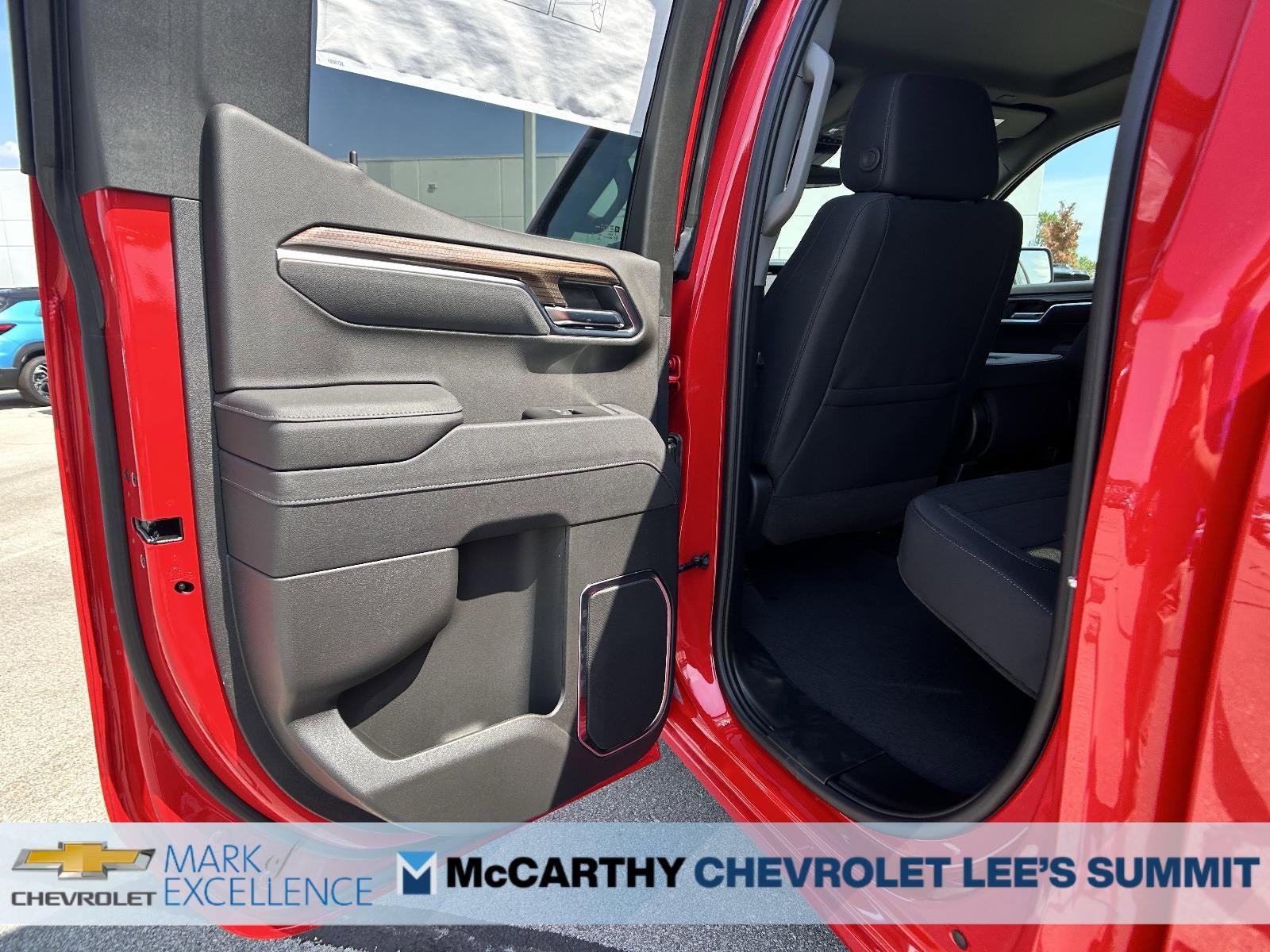 2025 Chevrolet Silverado 1500 Double Cab Standard Box 4-Wheel Drive LT 1LT