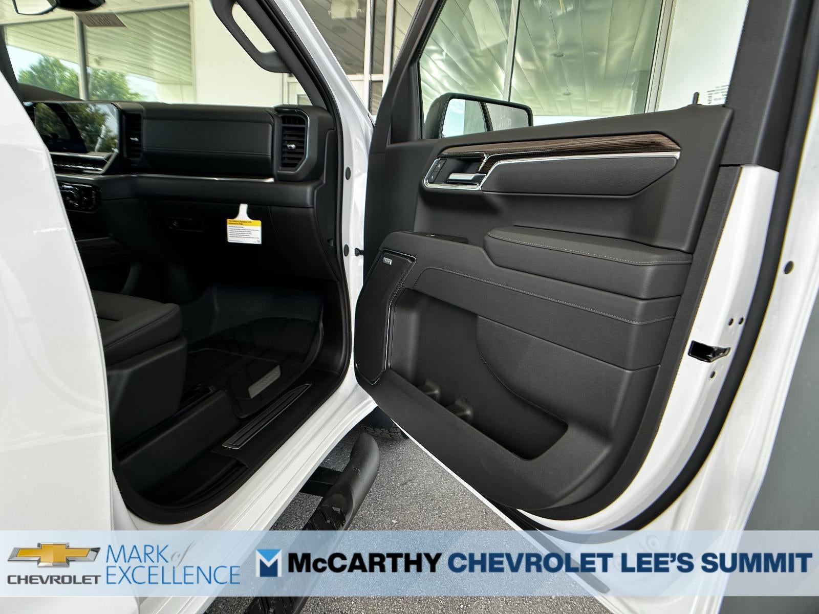 2026 Chevrolet Silverado 1500 Double Cab Standard Box 4-Wheel Drive RST